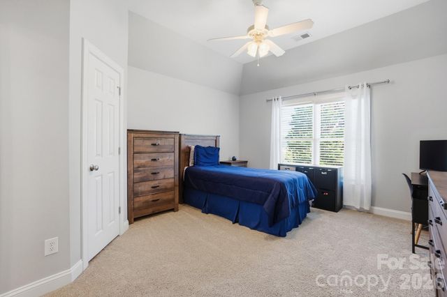 6326 Riverside Oaks Drive, Huntersville, NC 28078