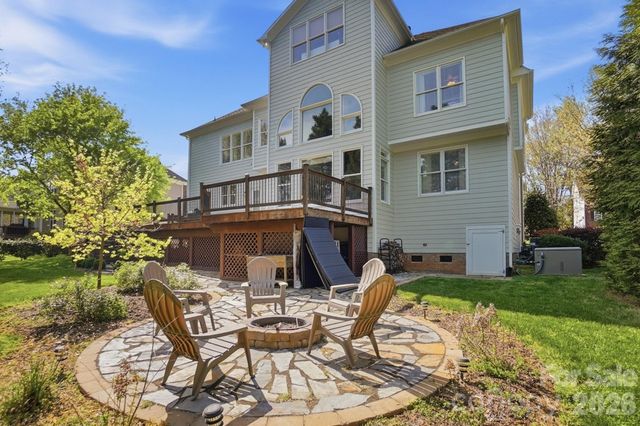 6326 Riverside Oaks Drive, Huntersville, NC 28078