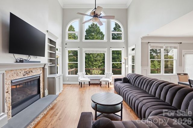 6326 Riverside Oaks Drive, Huntersville, NC 28078