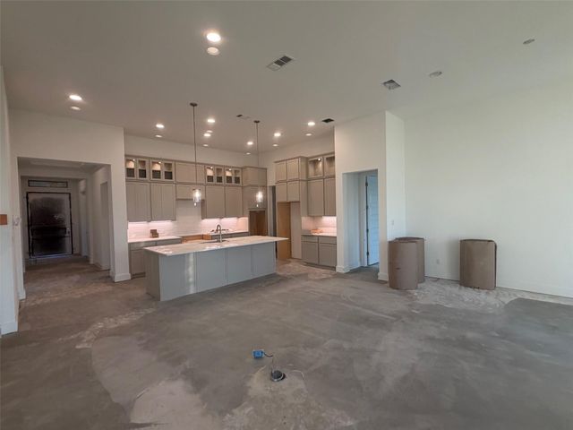 2869 Honeywood DR, Leander, TX 78641