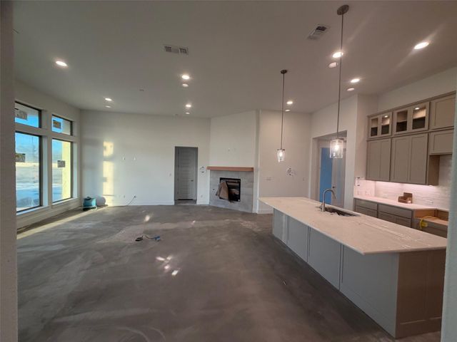 2869 Honeywood DR, Leander, TX 78641