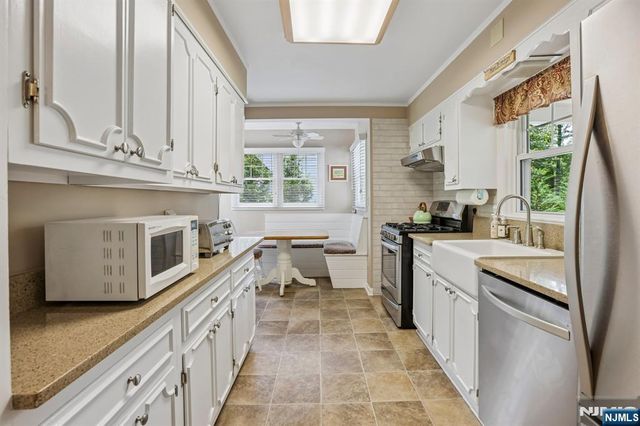 364 Northern Parkway, Ridgewood, NJ 07450