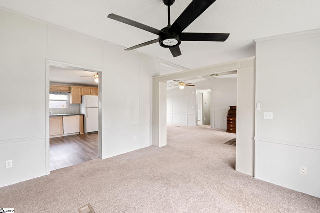 9 Natick Drive, Piedmont, SC 29673