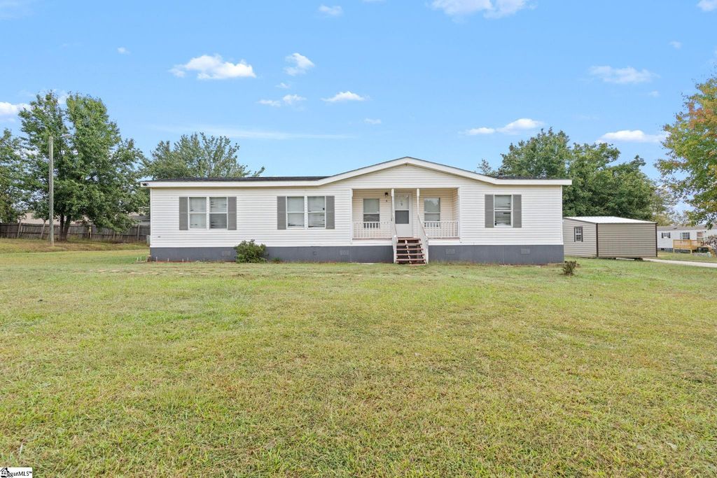 9 Natick Drive, Piedmont, SC 29673