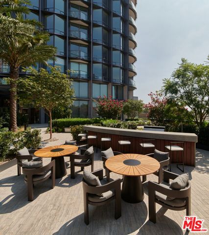 211 W Elm Court 7D, Los Angeles, CA 90067