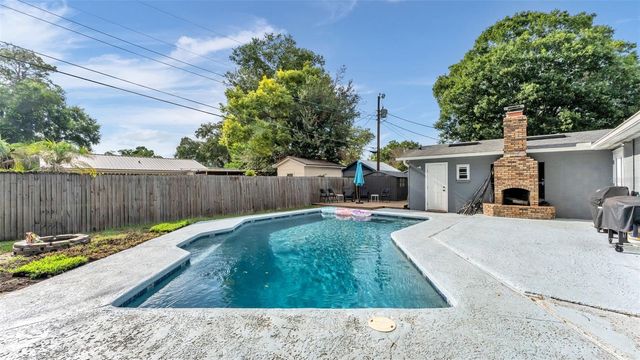 2921 BELLWOOD AVENUE, Lakeland, FL 33803