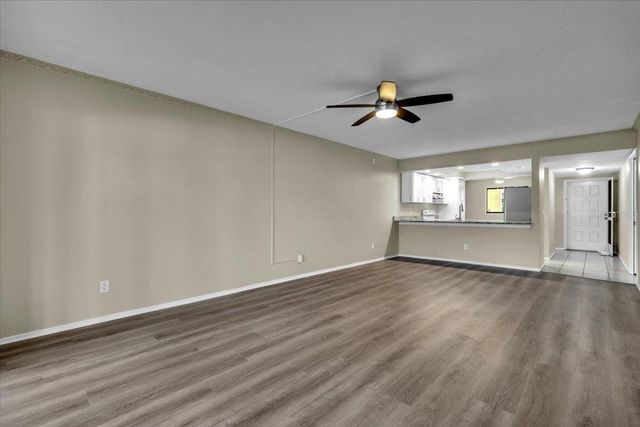 4719 SE 17TH PLACE 105, Cape Coral, FL 33904