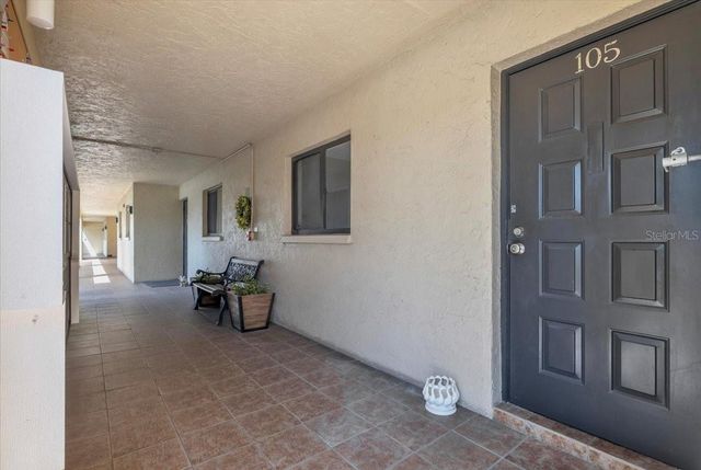 4719 SE 17TH PLACE 105, Cape Coral, FL 33904