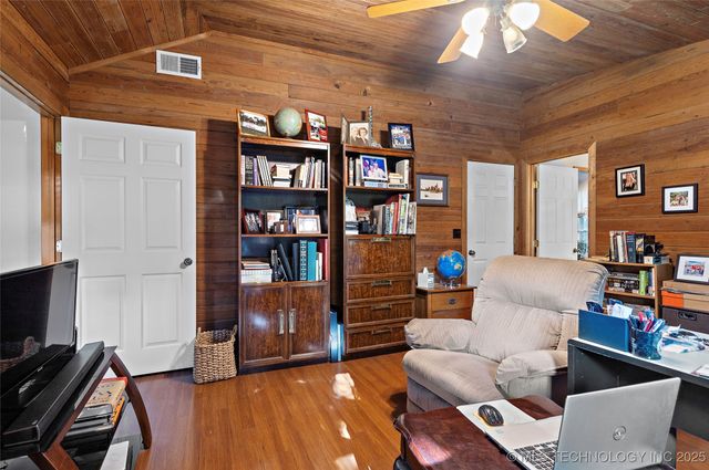 145 Cross Creek, Lone Grove, OK 73401