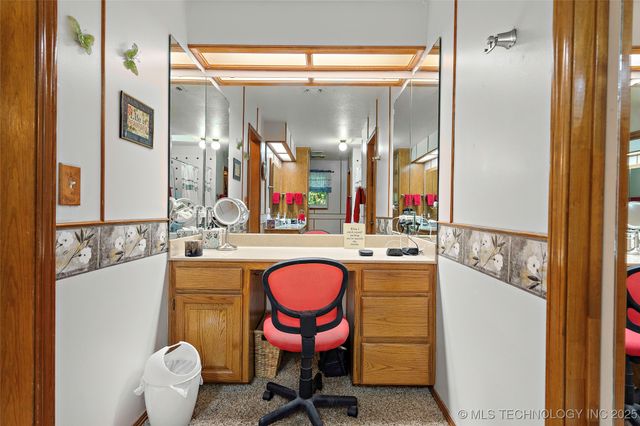 145 Cross Creek, Lone Grove, OK 73401