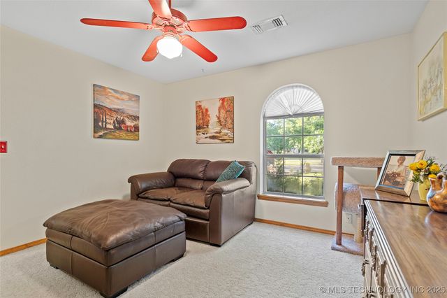 145 Cross Creek, Lone Grove, OK 73401