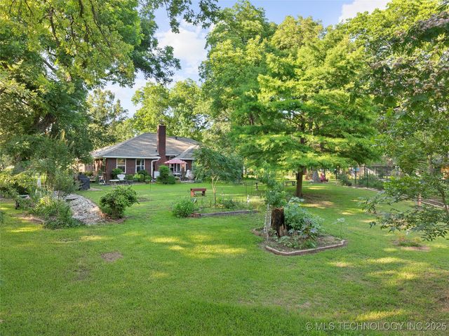 145 Cross Creek, Lone Grove, OK 73401