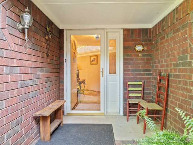 145 Cross Creek, Lone Grove, OK 73401