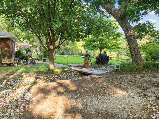 145 Cross Creek, Lone Grove, OK 73401