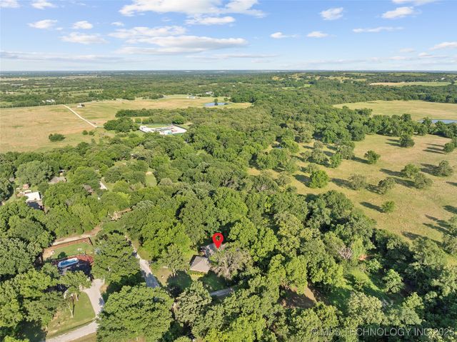 145 Cross Creek, Lone Grove, OK 73401