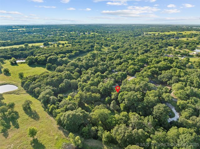 145 Cross Creek, Lone Grove, OK 73401