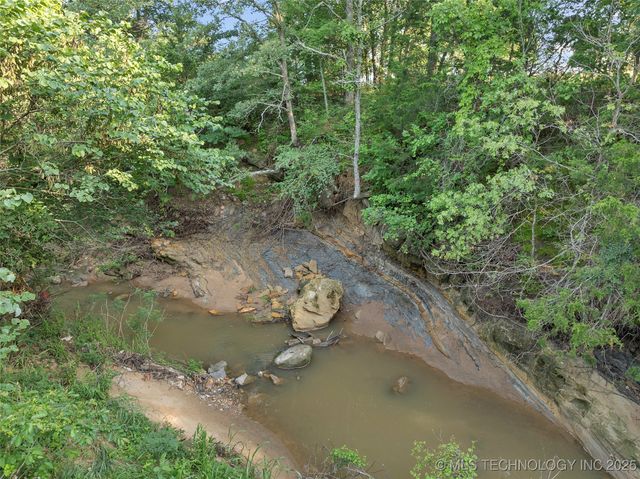 145 Cross Creek, Lone Grove, OK 73401