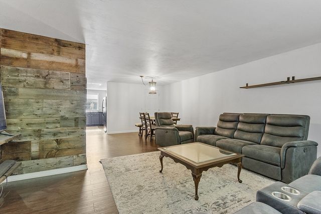 13 Berrington Rd 13, Leominster, MA 01453
