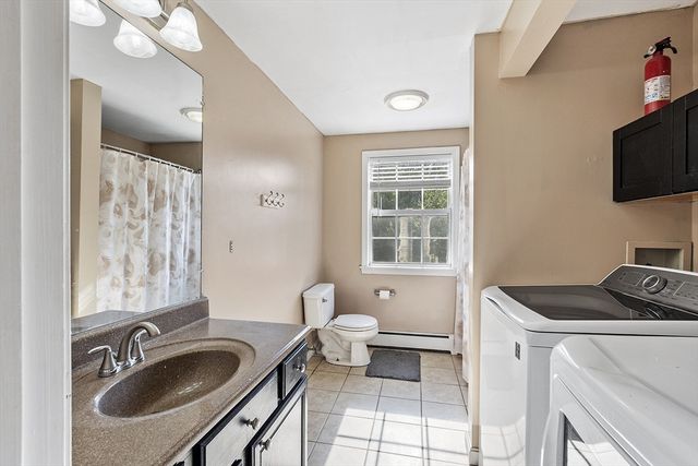 13 Berrington Rd 13, Leominster, MA 01453