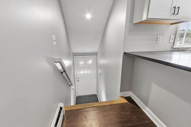 13 Berrington Rd 13, Leominster, MA 01453