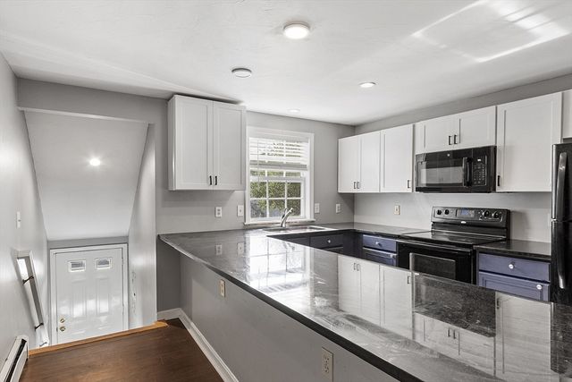 13 Berrington Rd 13, Leominster, MA 01453