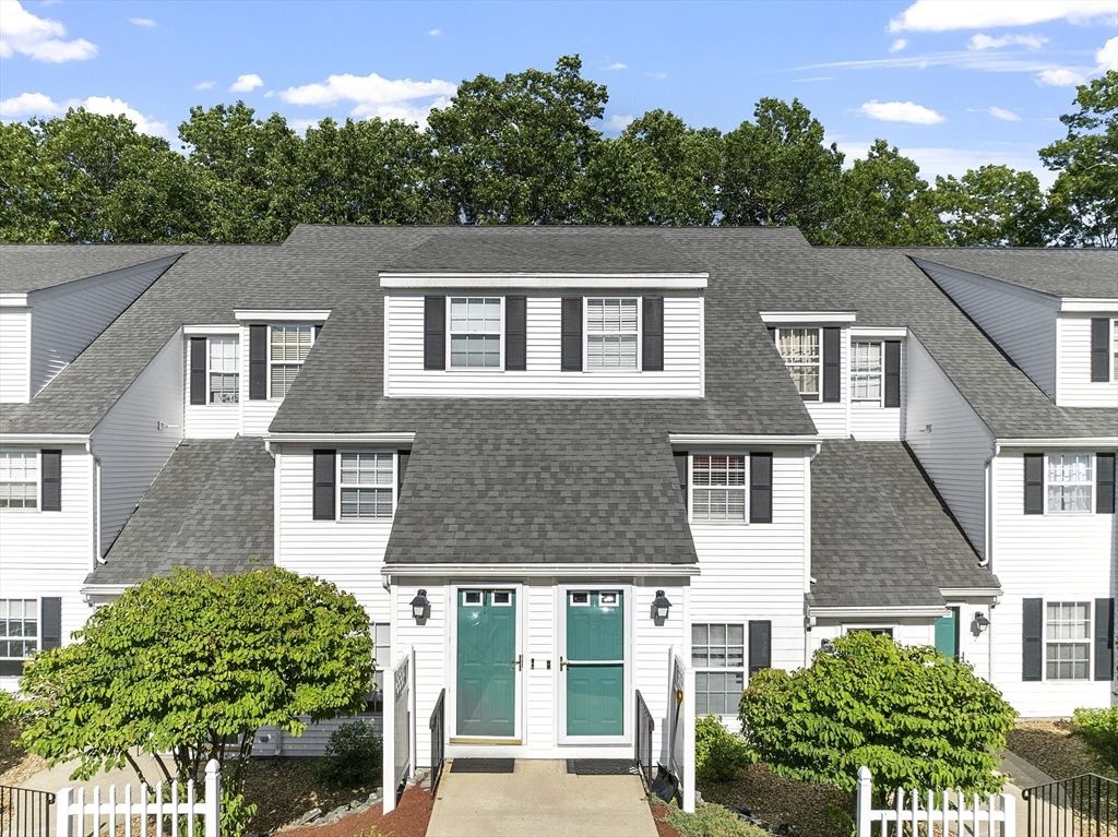 13 Berrington Rd 13, Leominster, MA 01453