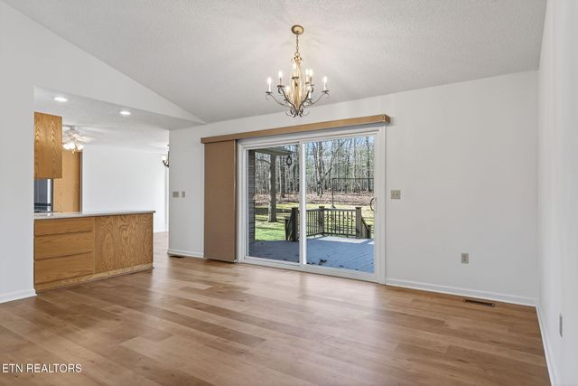 327 Robin Hood Drive, Crossville, TN 38555