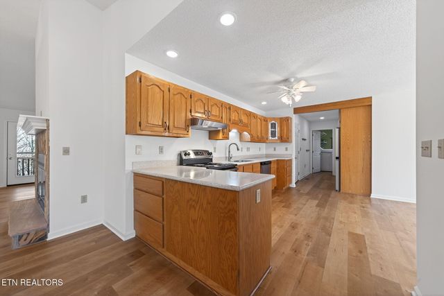 327 Robin Hood Drive, Crossville, TN 38555