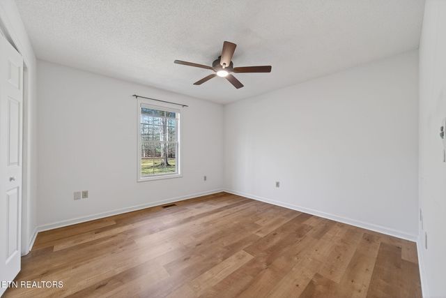 327 Robin Hood Drive, Crossville, TN 38555