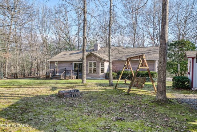 327 Robin Hood Drive, Crossville, TN 38555