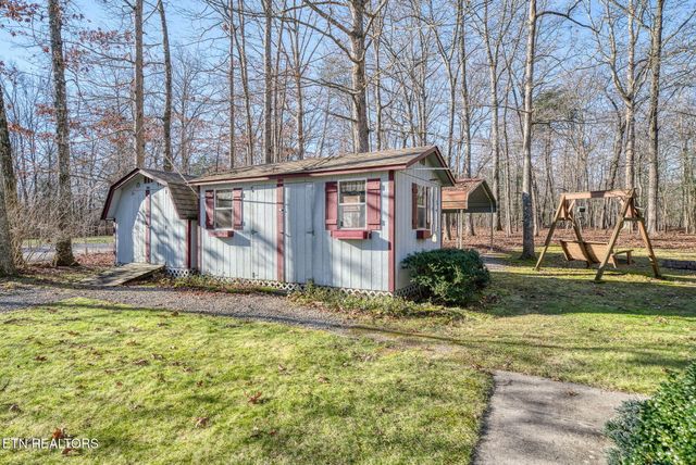 327 Robin Hood Drive, Crossville, TN 38555