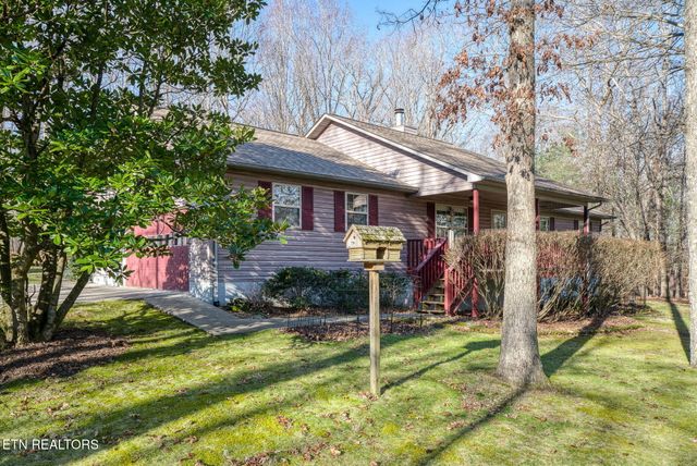 327 Robin Hood Drive, Crossville, TN 38555