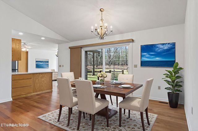 327 Robin Hood Drive, Crossville, TN 38555