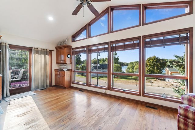 11735 N Waldron Road, Somerset Twp, MI 49249