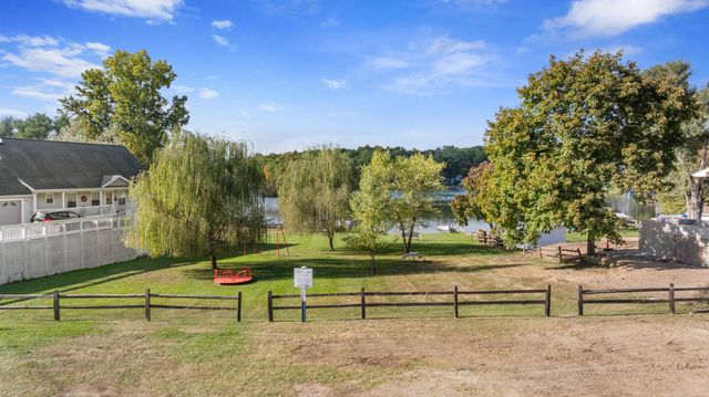 11735 N Waldron Road, Somerset Twp, MI 49249