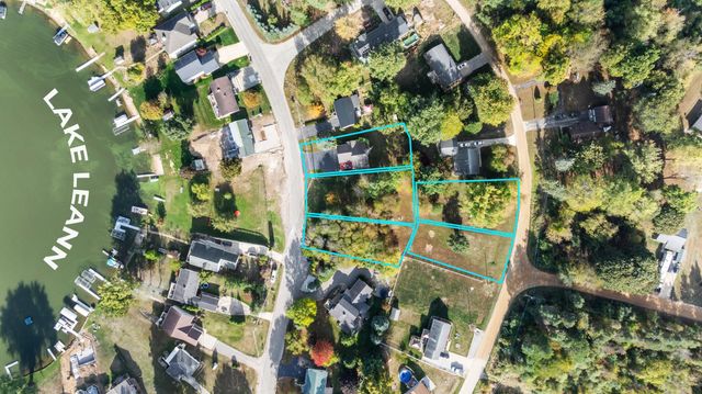 11735 N Waldron Road, Somerset Twp, MI 49249