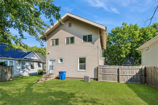 1414 Harrison Avenue, Des Moines, IA 50314