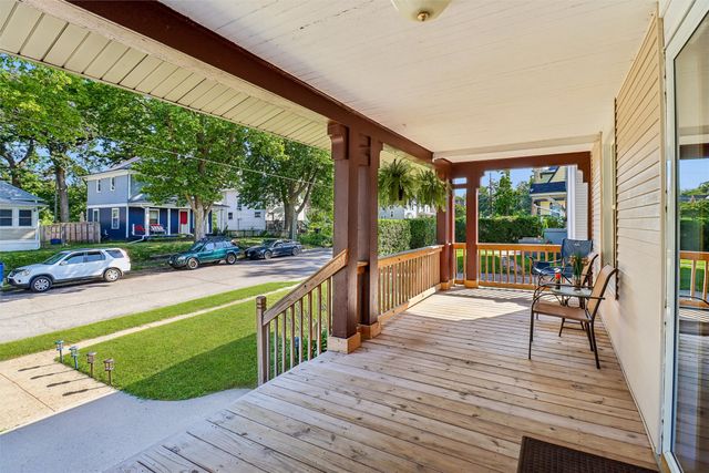 1414 Harrison Avenue, Des Moines, IA 50314