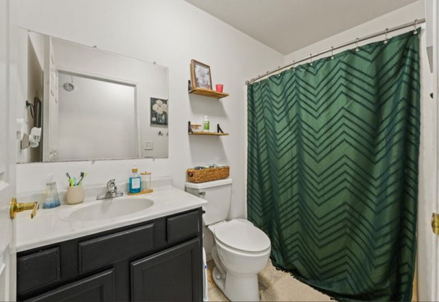 209 Mill Street, Lone Oak, TX 75453