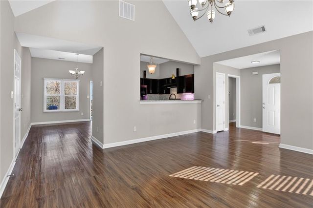 218 Arlington Court, Newnan, GA 30263