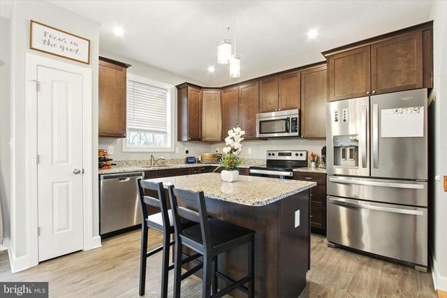 44 COOP LN, Hanover, PA 17331