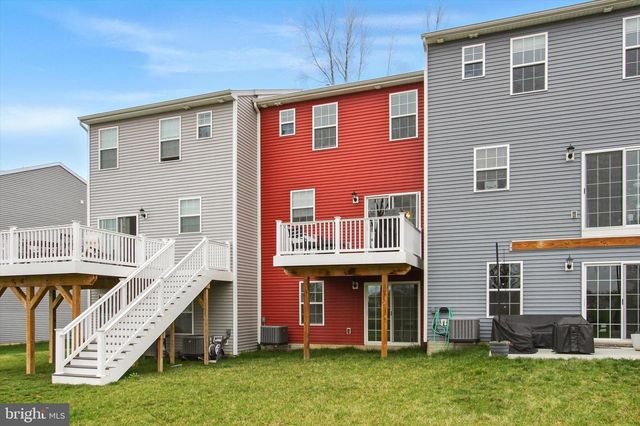 44 COOP LN, Hanover, PA 17331
