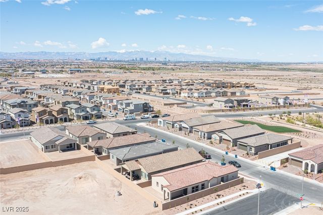 117 Royal Cascade Avenue, Henderson, NV 89011