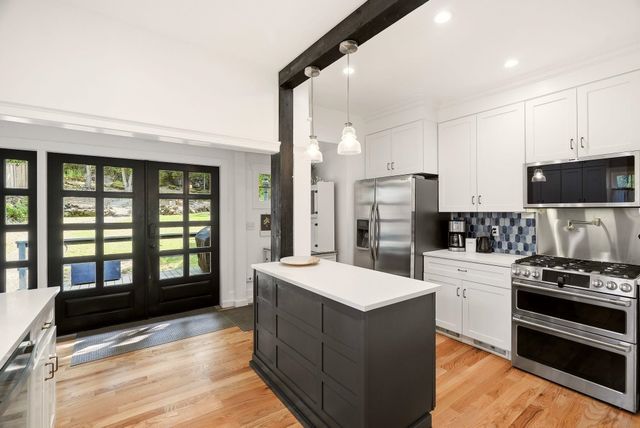 2240 S Rockwood Blvd, Spokane, WA 99203