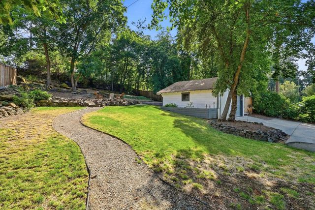 2240 S Rockwood Blvd, Spokane, WA 99203