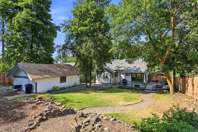 2240 S Rockwood Blvd, Spokane, WA 99203