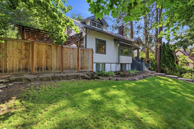 2240 S Rockwood Blvd, Spokane, WA 99203