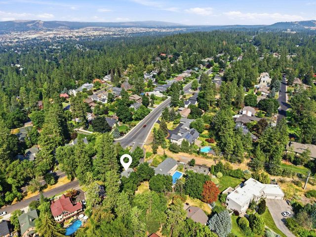 2240 S Rockwood Blvd, Spokane, WA 99203