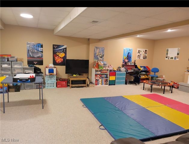 53 Scupper Lane, Northfield Center, OH 44067