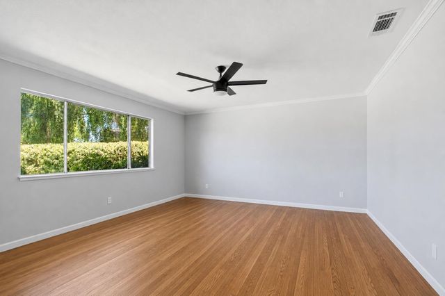 1522 Kiwi Ct, Ripon, CA 95366
